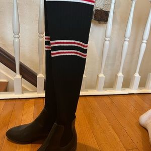 Cape Robbin Sock Boot size 10 worn only once!